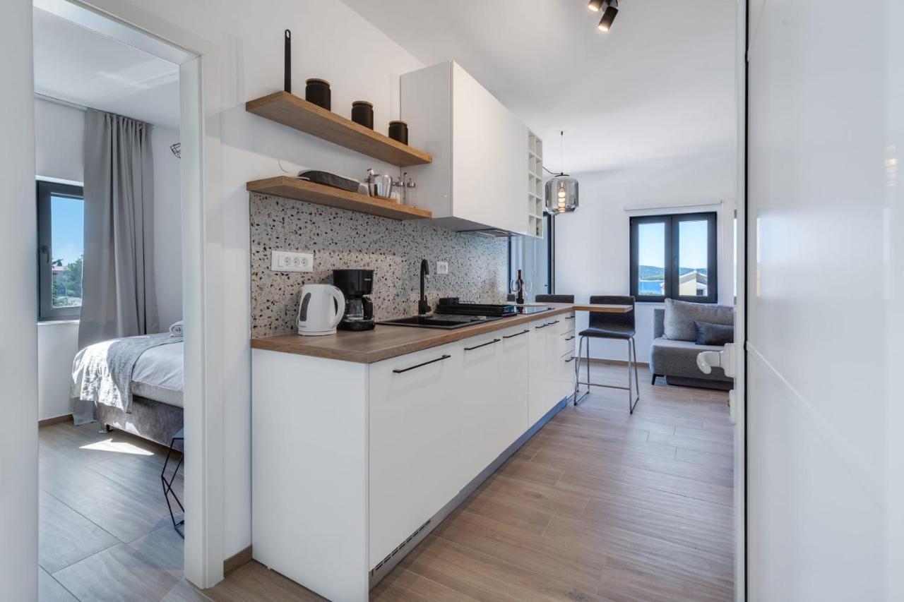 Residence Jonathan Biograd Na Moru Exterior photo