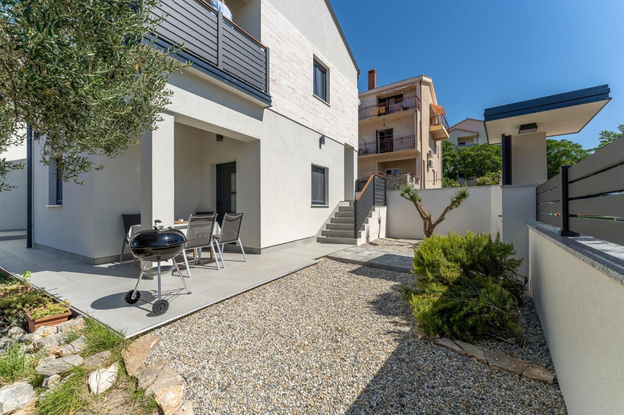 Residence Jonathan Biograd Na Moru Exterior photo